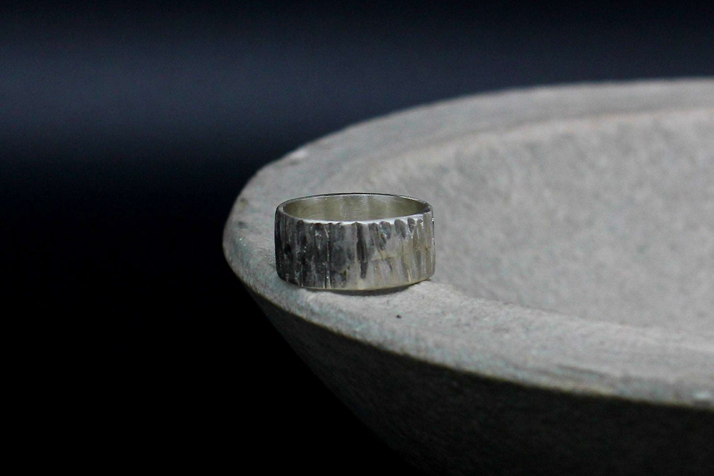 Tree bark unisex ring