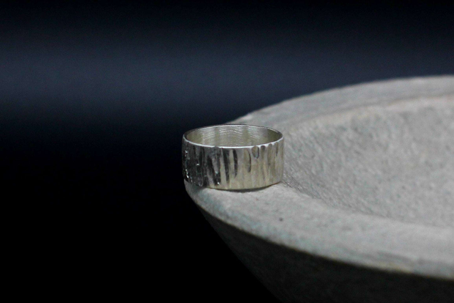 Tree bark unisex ring