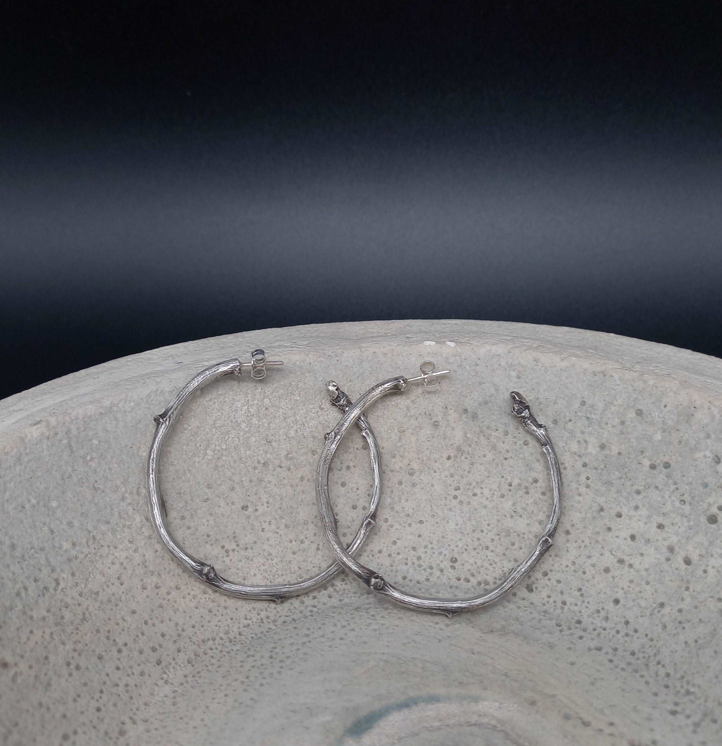 Branch hoops