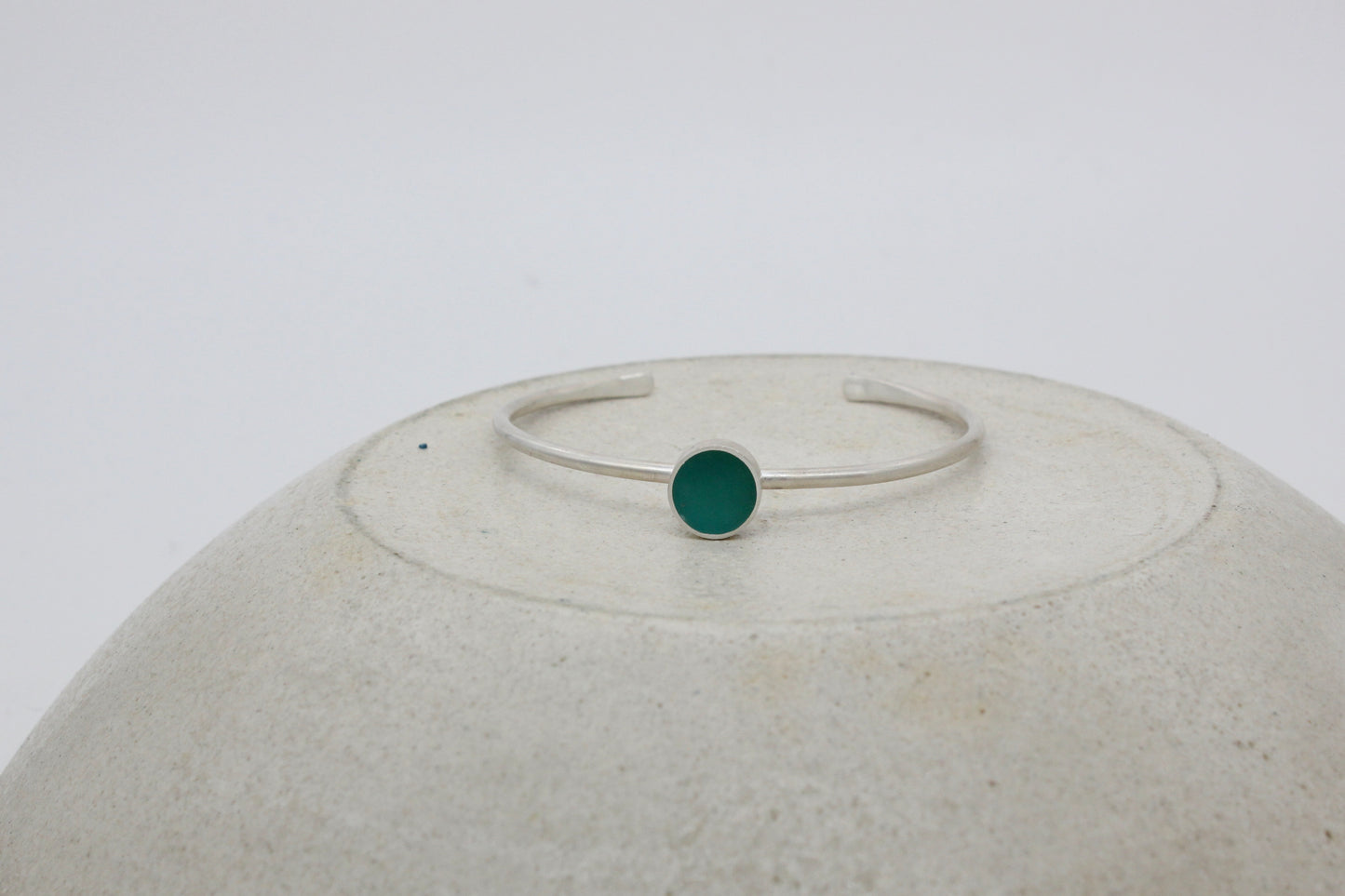 Teal round shape bracelet