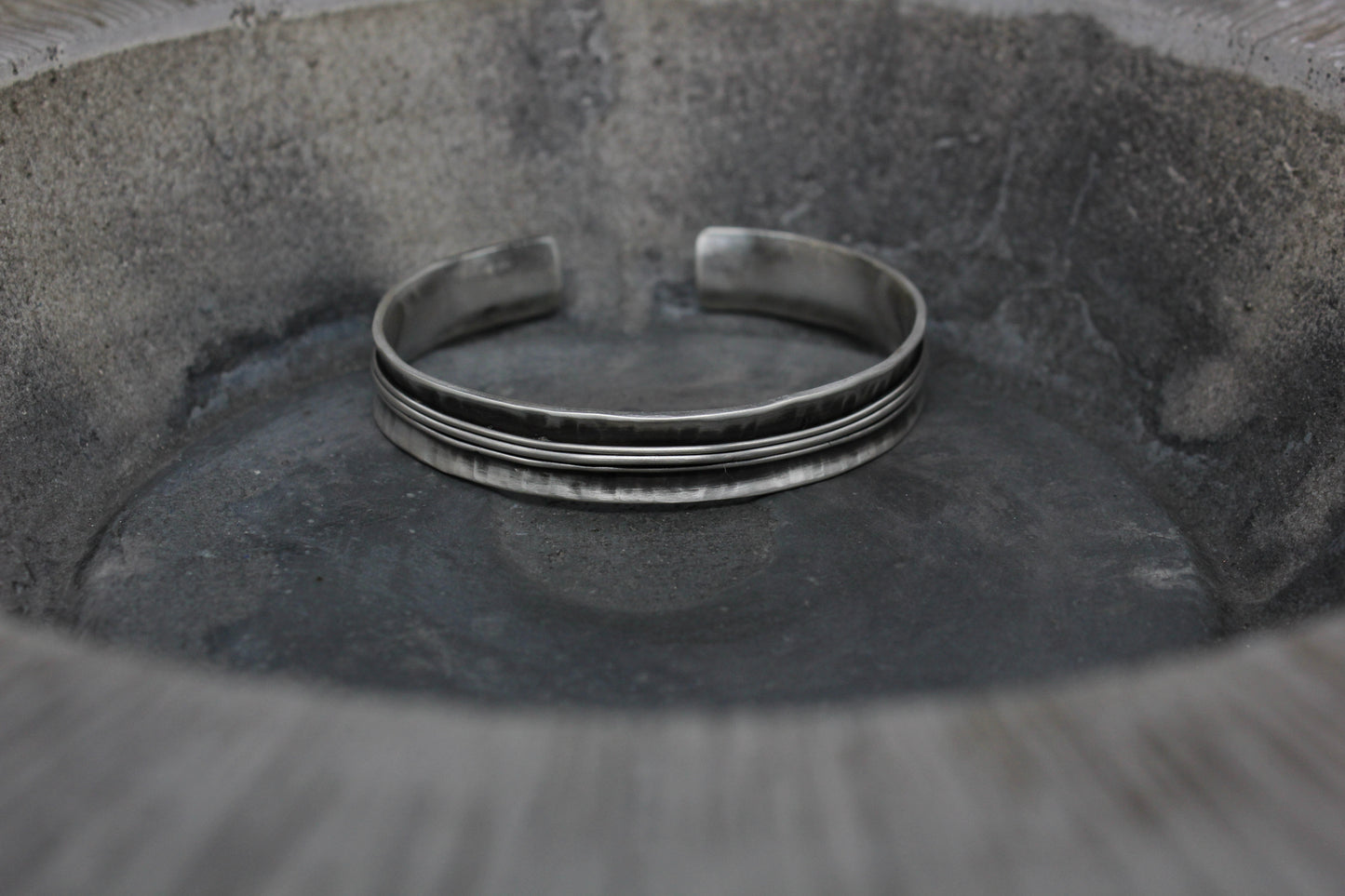 Lines bracelet
