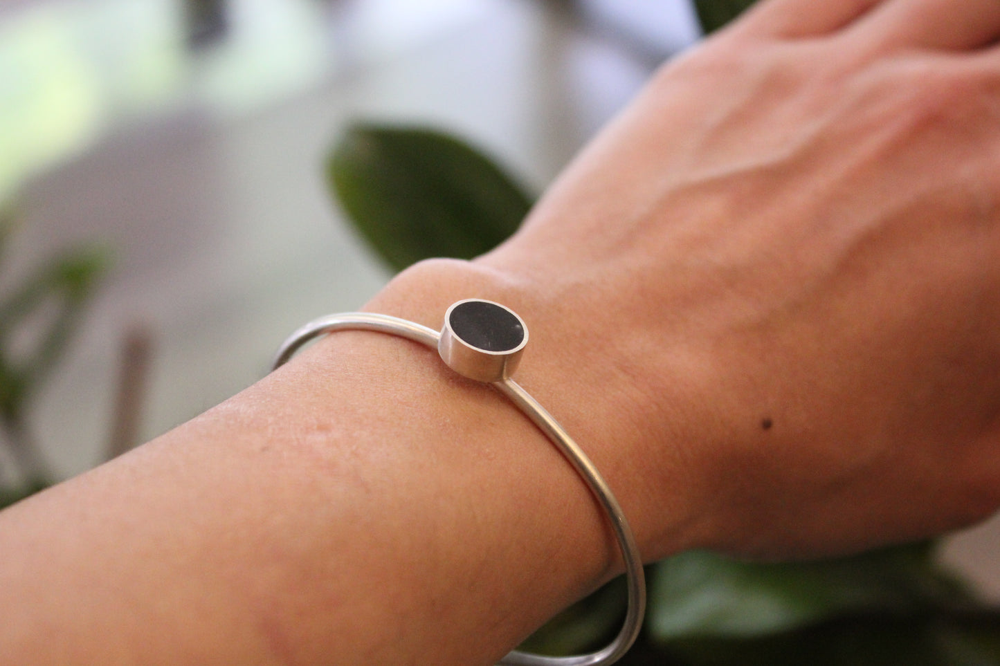 Black round shape bracelet