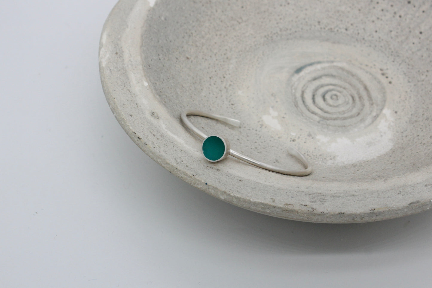 Teal round shape bracelet