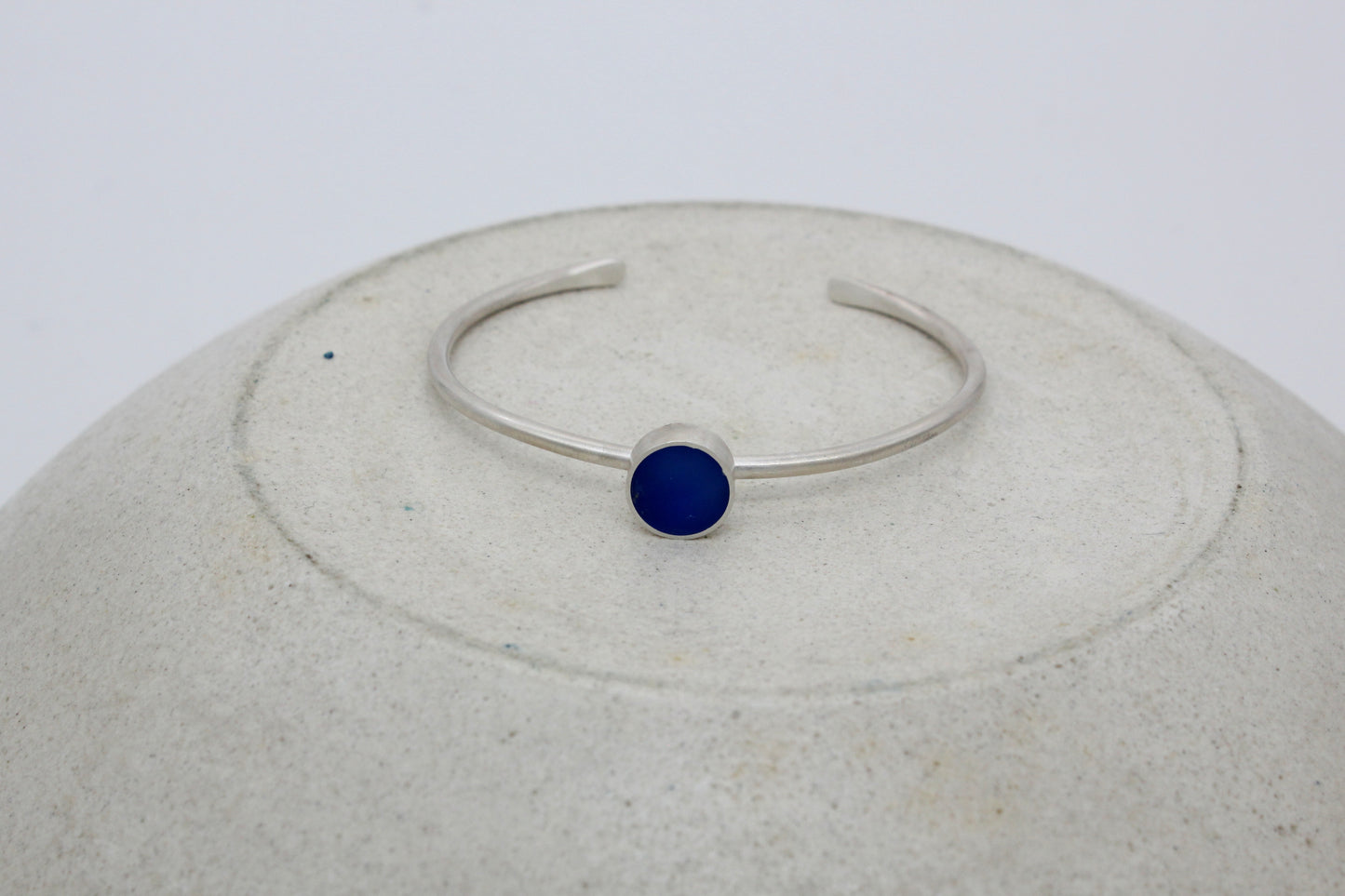 Blue round shape bracelet