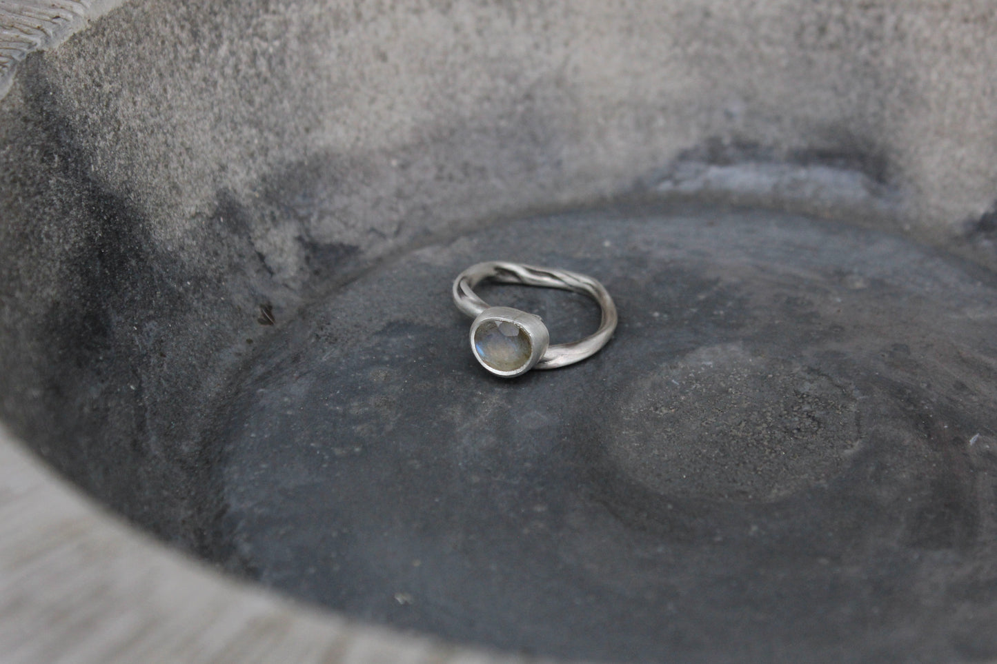One of a kind labradorite ring