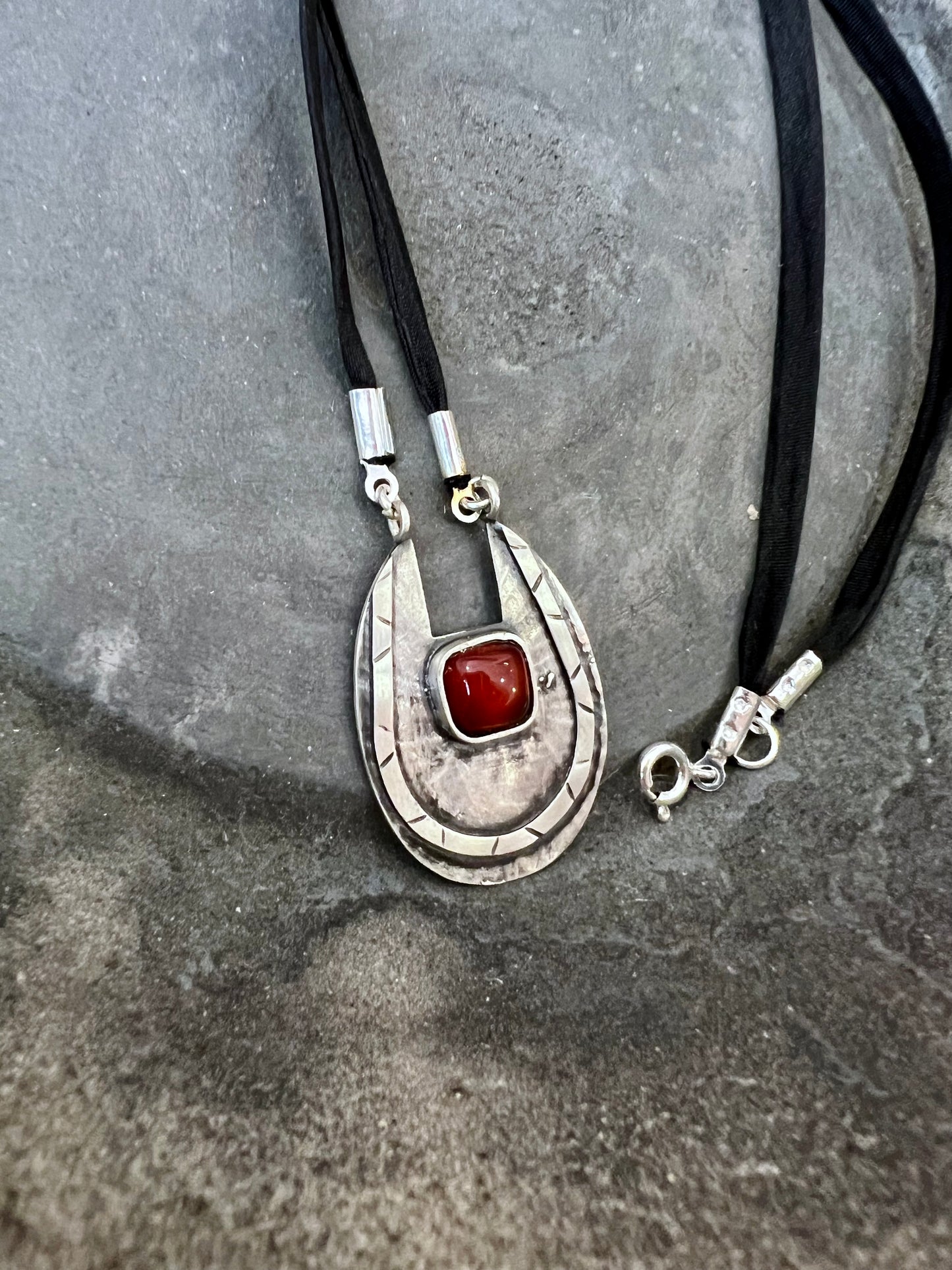 Κολιέ από πέτρα Carnelian