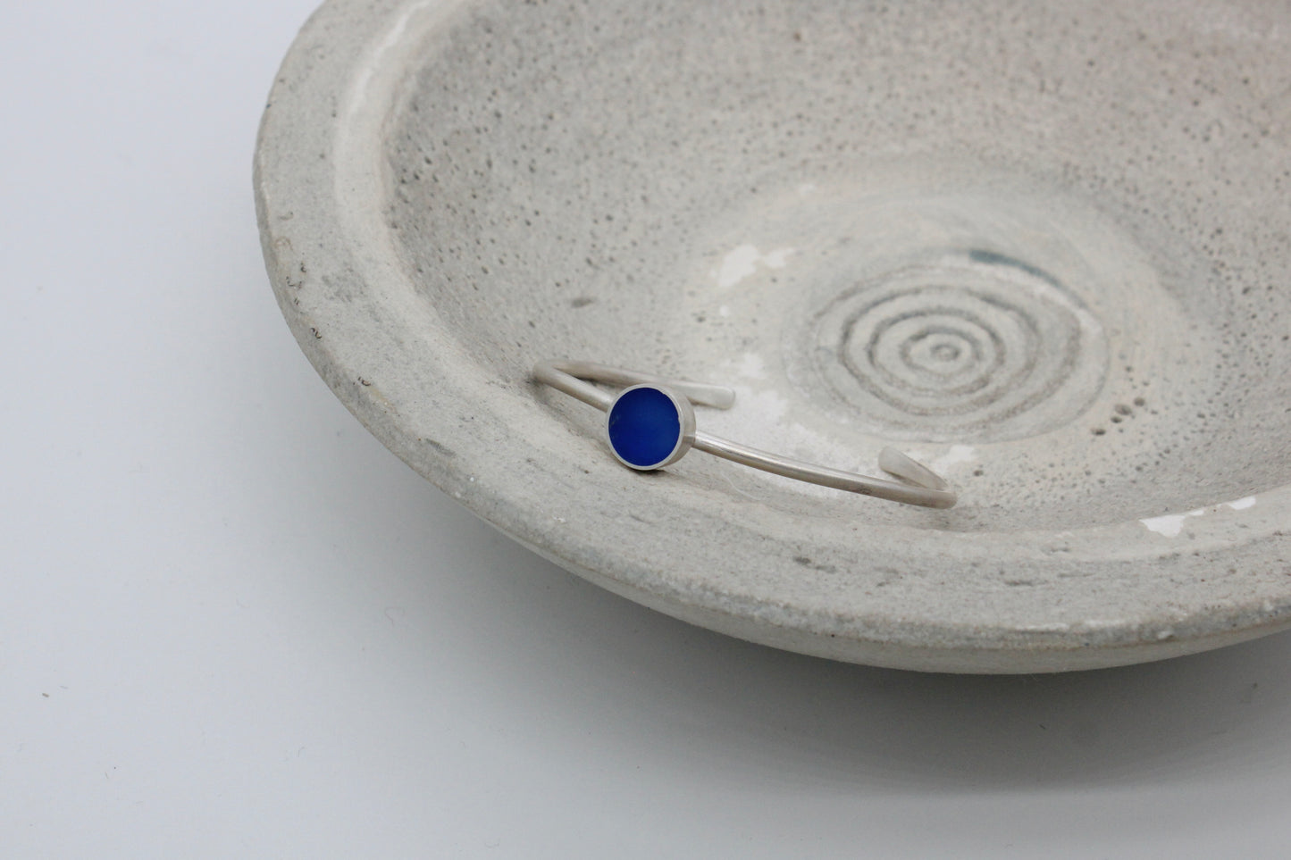 Blue round shape bracelet