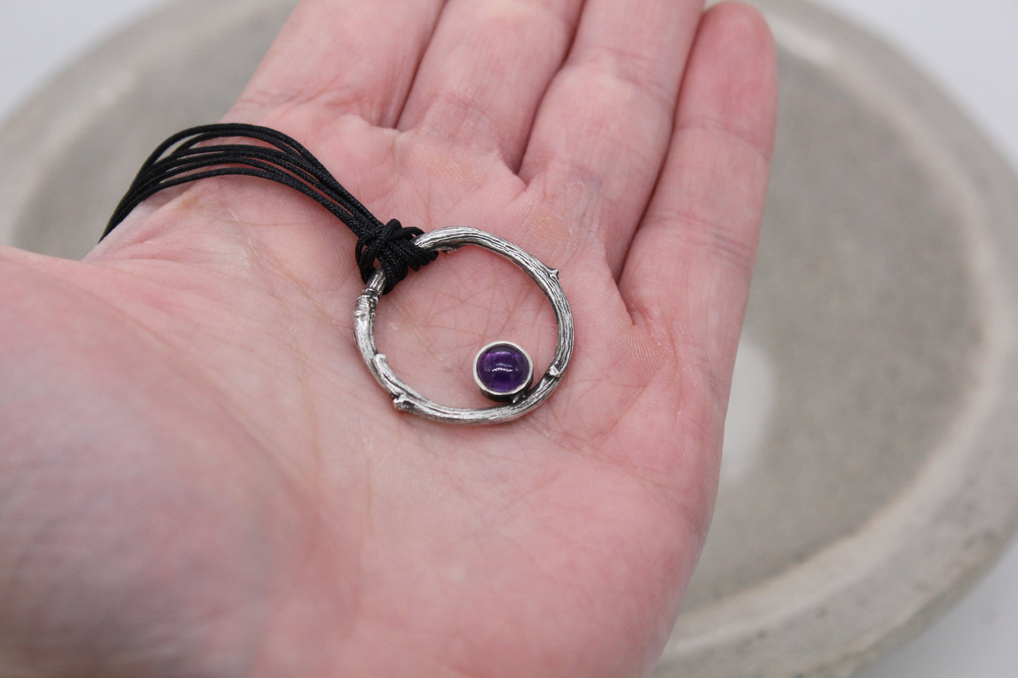 Twig pendant amethyst