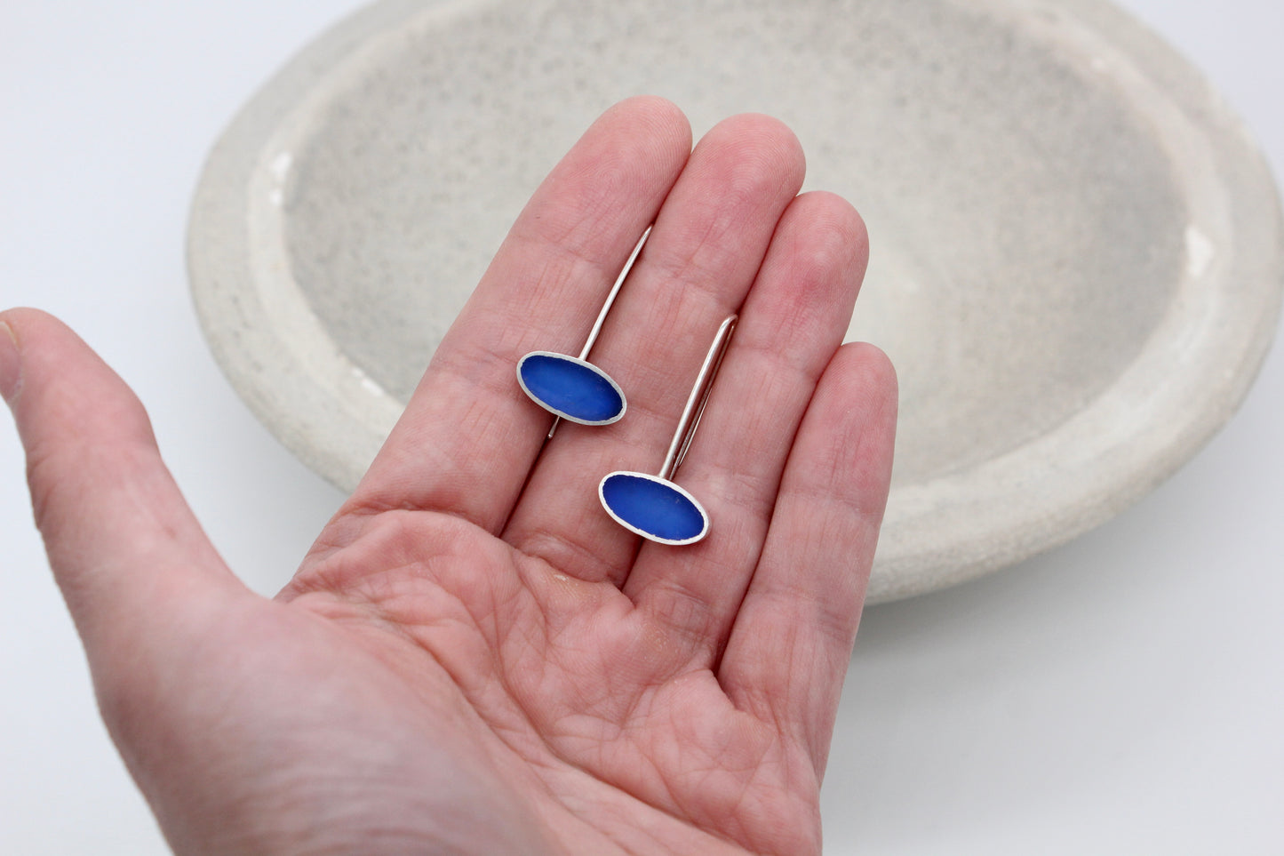 Oval shape blue earrings