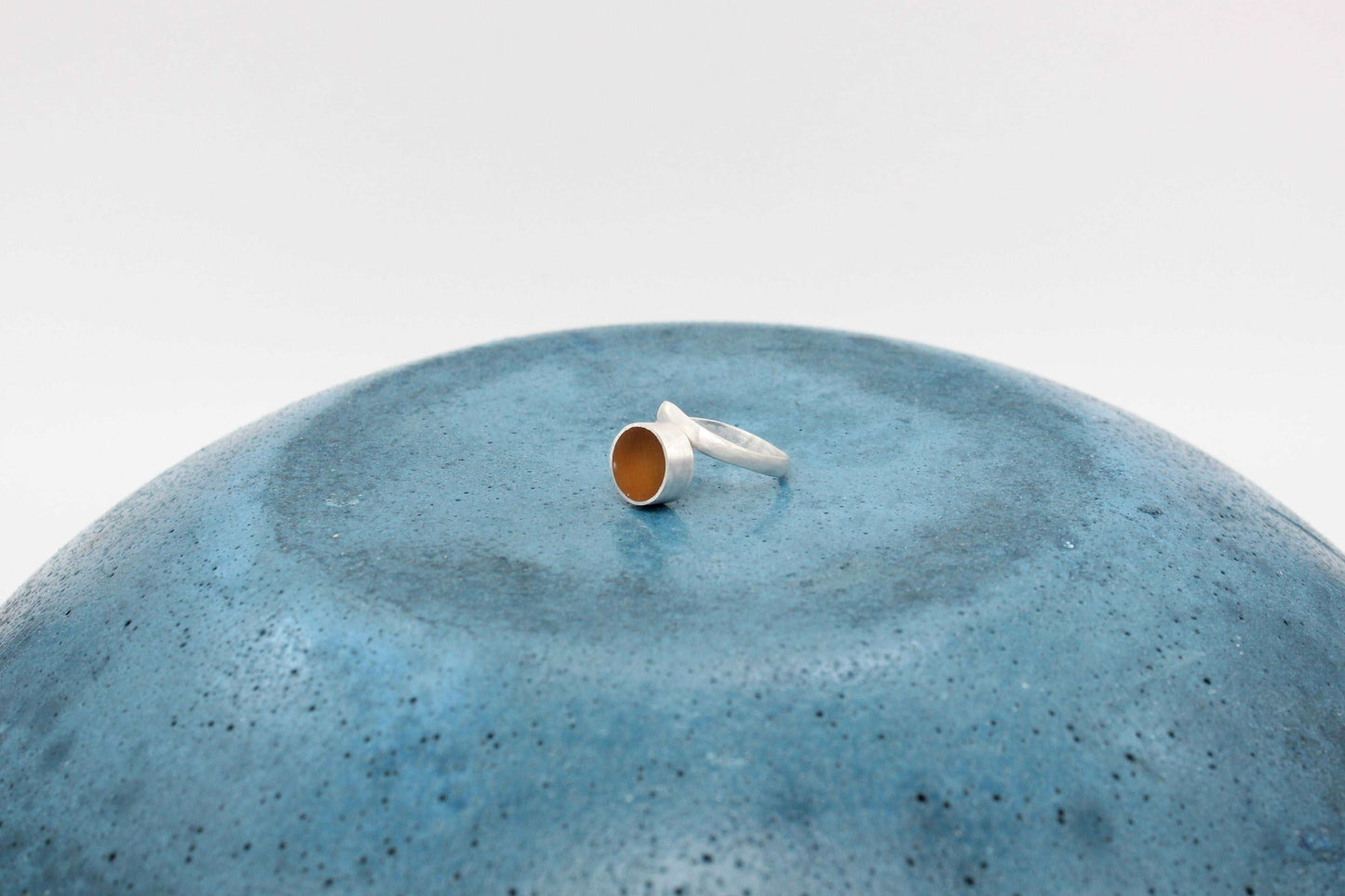 Yellow ochre round shape ring