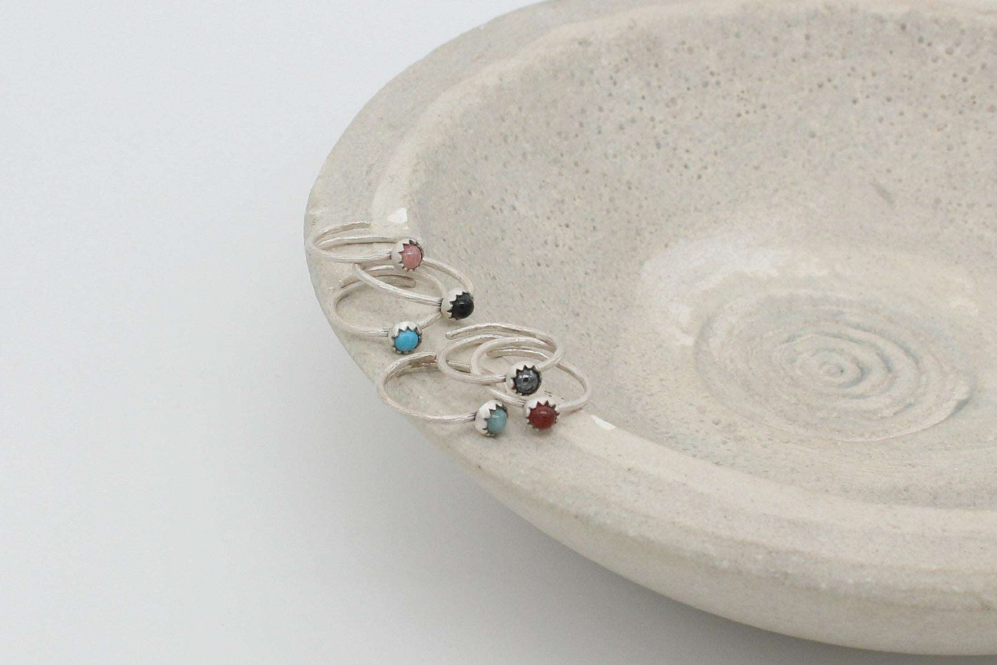 Μini stone rings
