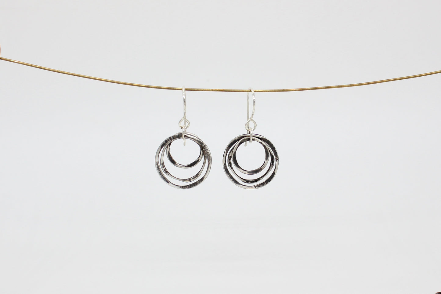 Hammered rings earrings small