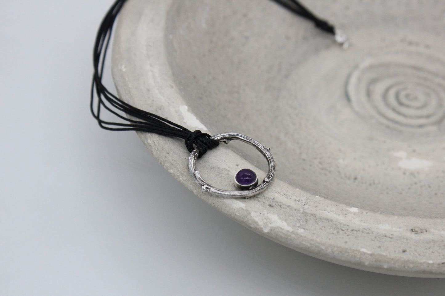 Twig pendant amethyst