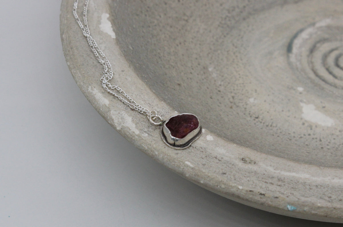 Natural tourmaline necklace
