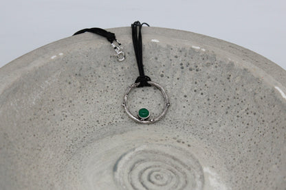 Twig pendant green agate