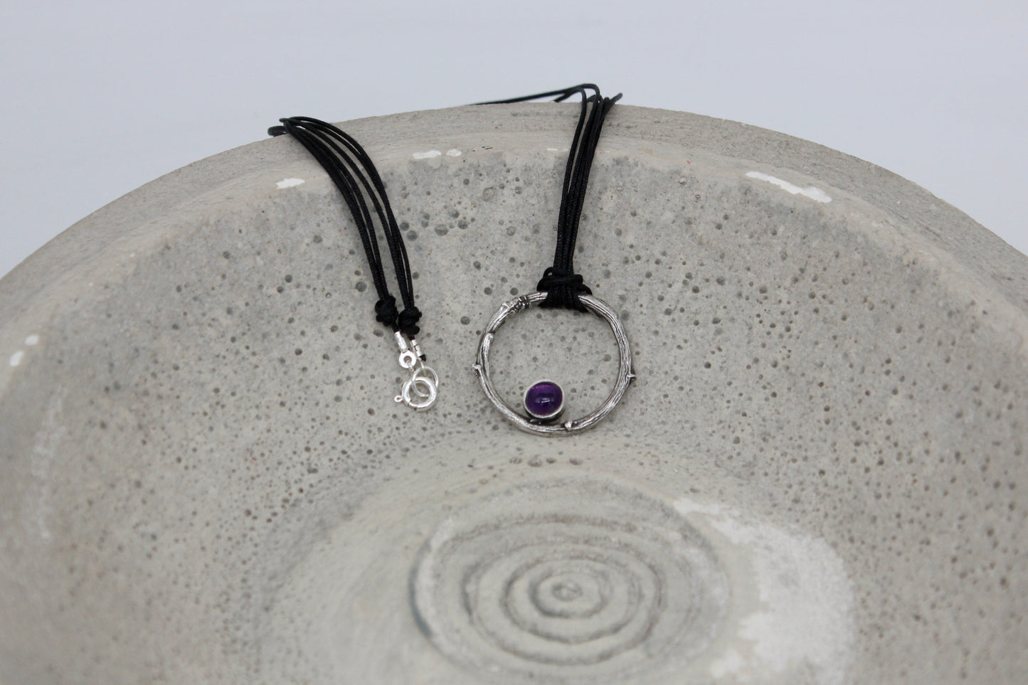 Twig pendant amethyst