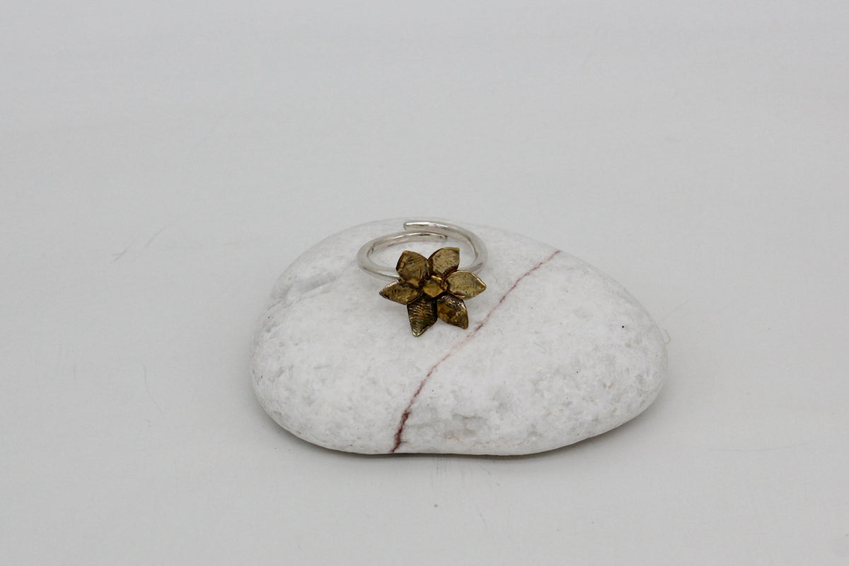 Sterling silver flower ring