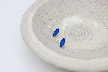 Oval shape blue earrings