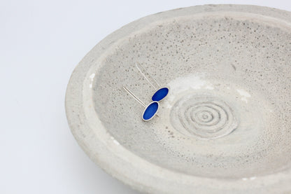 Oval shape blue earrings