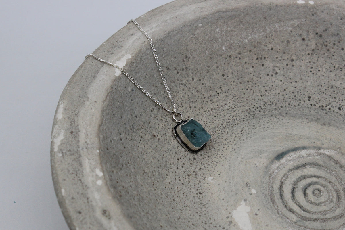 Natural aqua marine pendant