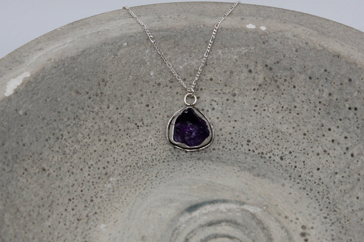 Natural amethyst pendant