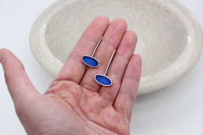 Oval shape blue earrings