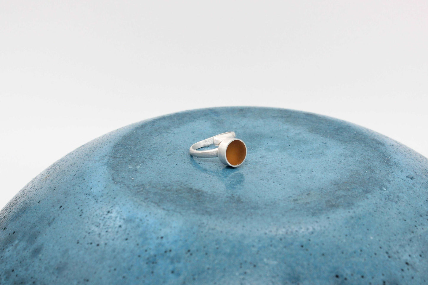 Yellow ochre round shape ring