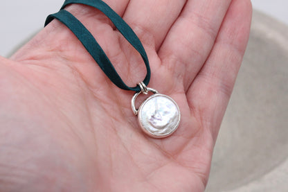 Pearl pendant