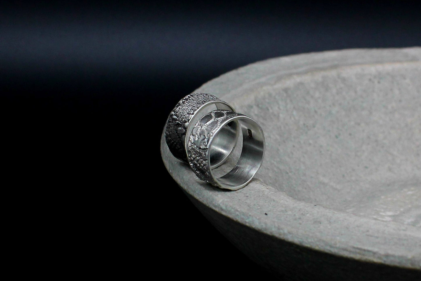 Lace texture sterling silver ring, unisex